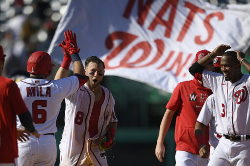 Kieboom, Nats rally again, score 2 in 9th to edge Mets 4-3