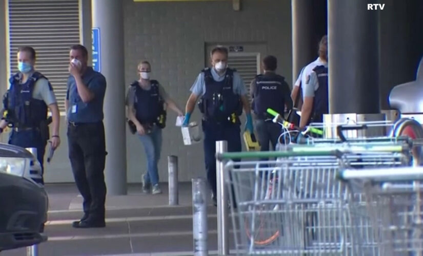 New Zealand authorities say Islamic terrorist stabbed 6 at supermarket; suspect dead