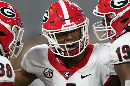 Defensive gem lifts No. 5 Georgia past No. 3 Clemson, 10-3