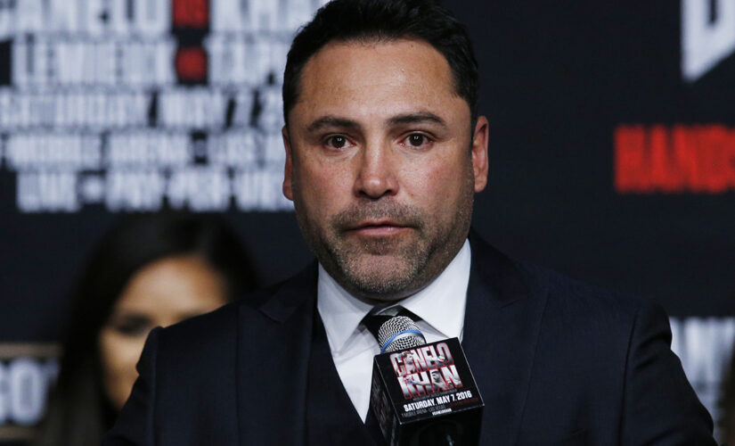 Oscar De La Hoya hospitalized after contracting coronavirus