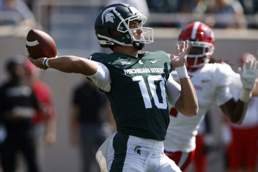Thorne passes for 4 TDs, Michigan State rolls Youngstown St