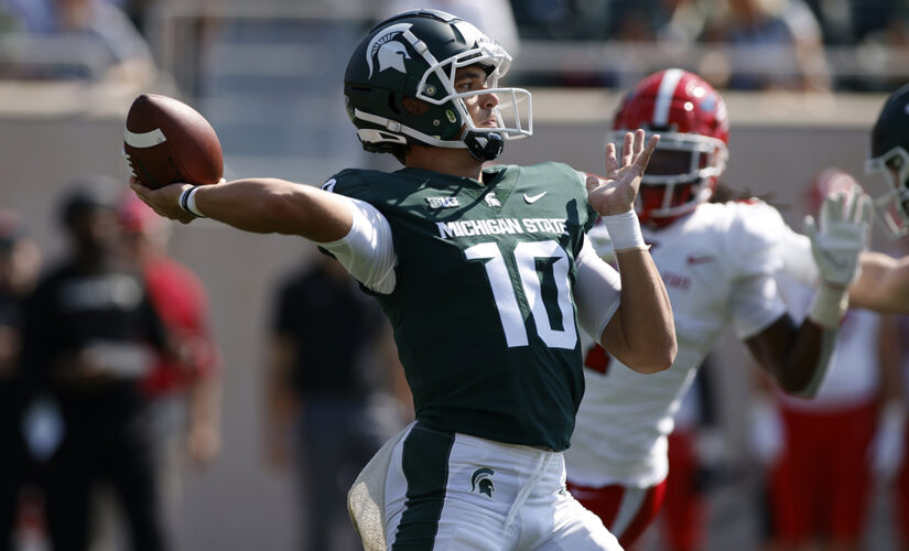 Thorne passes for 4 TDs, Michigan State rolls Youngstown St