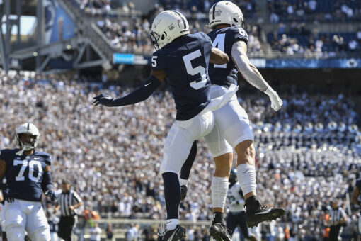 Sean Clifford leads No. 6 Penn State past Villanova 38-17