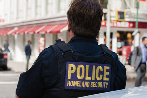 Biden COVID vaccine mandate blasted by head of federal officers union: ‘Villainizes employees’
