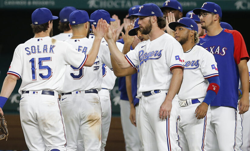 Peters, Rangers stop Lynn, AL Central-leading White Sox 2-1