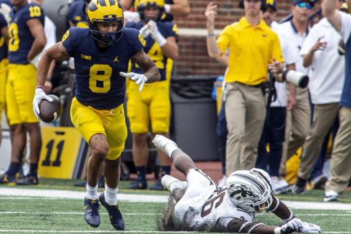 Michigan loses Ronnie Bell for season with leg injury