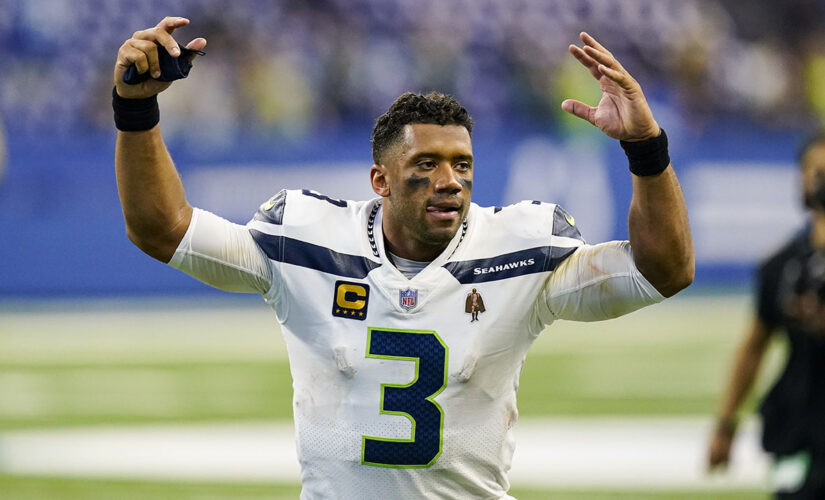Russell Wilson floats ‘crazy’ overtime idea during Raiders-Ravens game