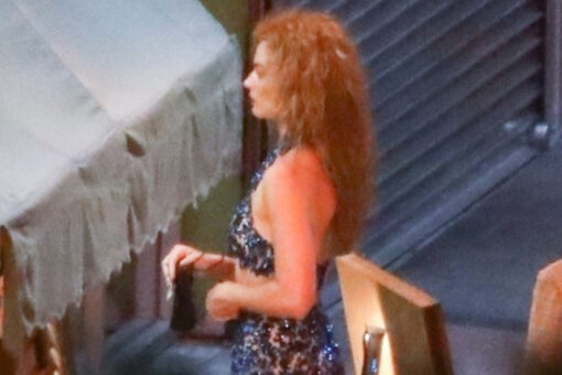 Margot Robbie looks unrecognizable as she rocks racy outfit for filming of ‘Babylon’