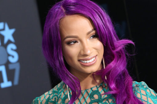 Sasha Banks makes surprise return at Extreme Rules, interrupts title match