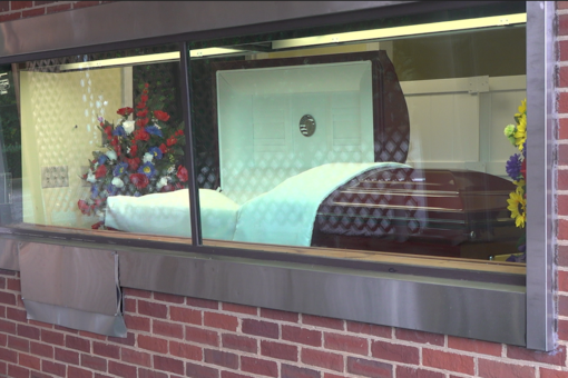 COVID-19 surge forcing funeral homes to rely on mobile morgues as body count rises