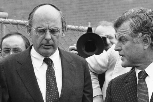 Former US Sen. Adlai Stevenson III, 90, dead from dementia