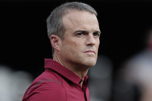 South Carolina’s Shane Beamer gives straightforward analysis of Georgia’s defense