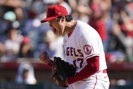 Ohtani strkes out 10, A’s beat Angels 3-2, stay in WC race