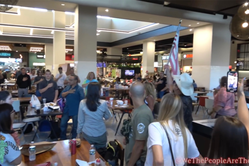 New York City anti-vaccine mandate protesters storm mall food court: ‘My body, my choice’