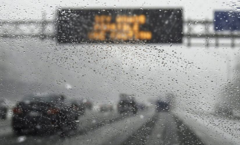 Florida man operates windshield wipers with hand, prompting community fundraiser