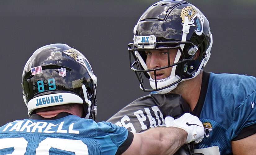 Tim Tebow thinks Jags are headed in the right direction