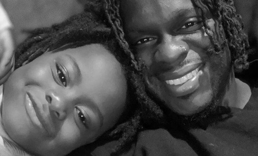 Chicago dad dies trying to protect daughter from gunfire while driving her to school: report