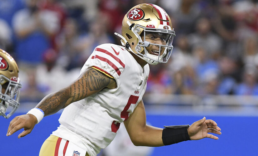 Trey Lance scores touchdown with first career pass for 49ers