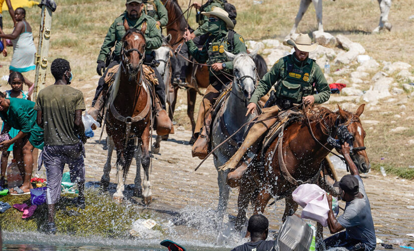 Photographer behind viral images of Border Patrol agents on horseback: ‘I’ve never seen them whip anyone’