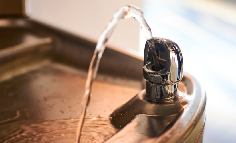 Photo of ‘White’ sign ‘unintentionally’ placed on water fountain, school says