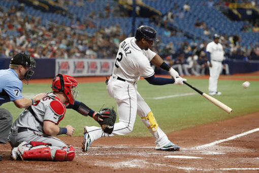Díaz, Rays tie team record with 6 HRs, romp past Twins 11-4