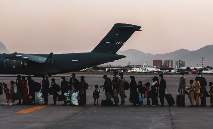 Flight with dozens of unaccompanied Afghan minors arrives in Chicago