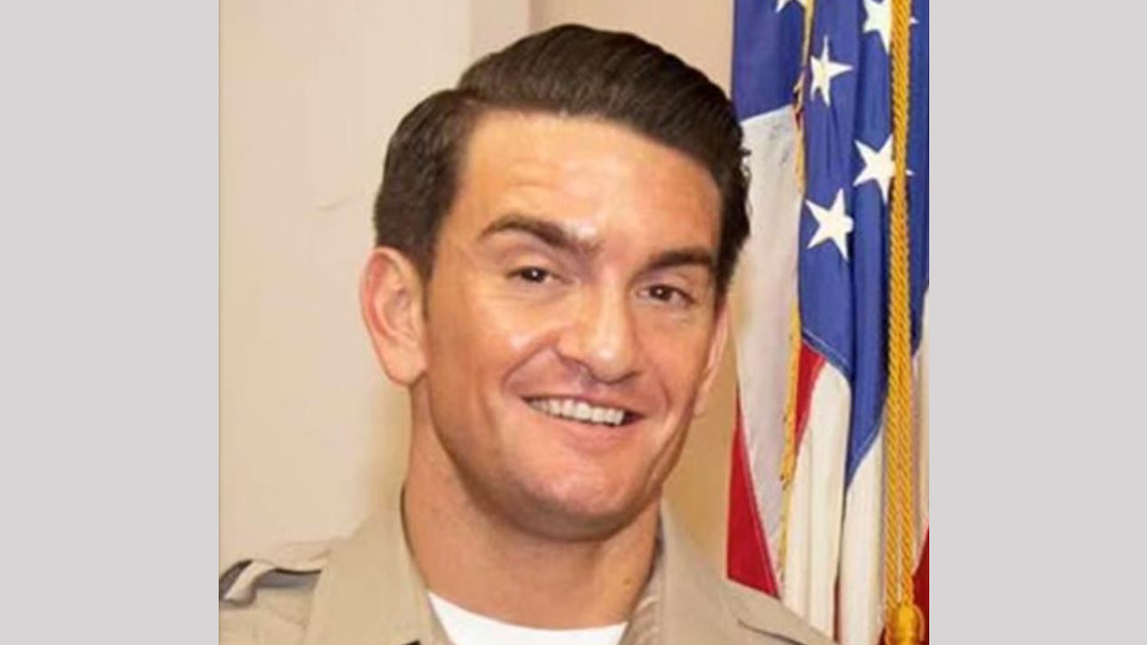 Los Angeles County sheriff's deputy killed off-duty after car slams ...