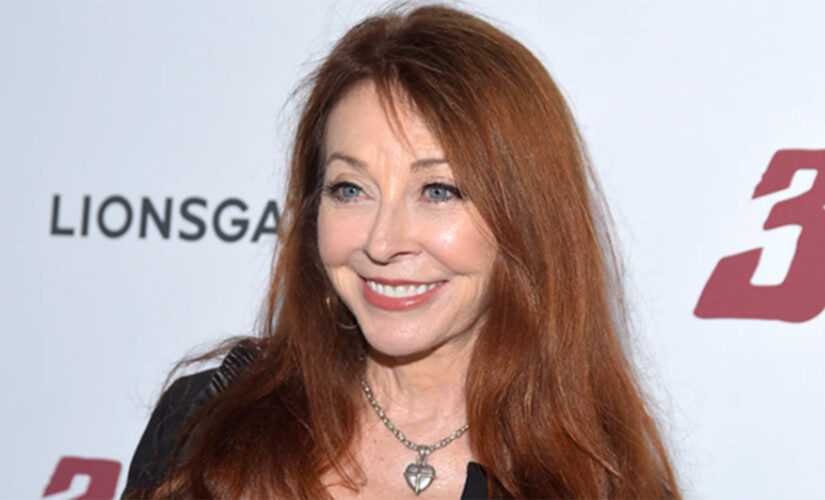 ‘Elvira’ star Cassandra Peterson reveals 19-year relationship with woman