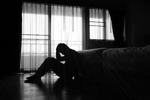 Early adulthood depression increases dementia risk, study finds