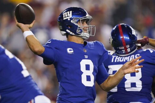Giants brush off Daniel Jones, Kenny Golladay heated interaction during Washington loss