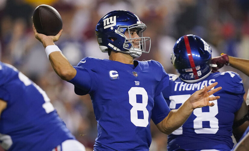 Giants brush off Daniel Jones, Kenny Golladay heated interaction during Washington loss