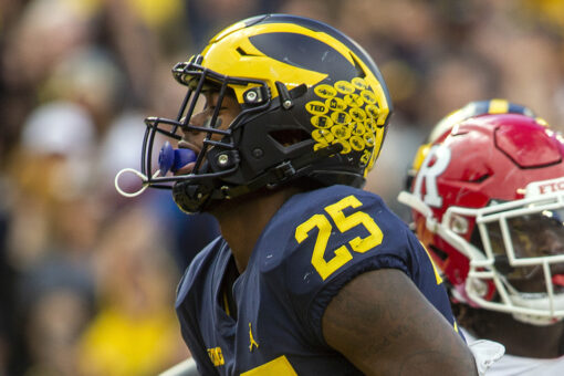 No. 19 Michigan holds off Rutgers for 20-13 victory