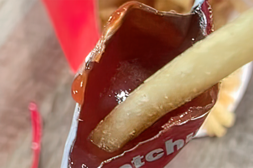 Mom’s viral, mess-free ketchup packet hack solves eating French fries on the go