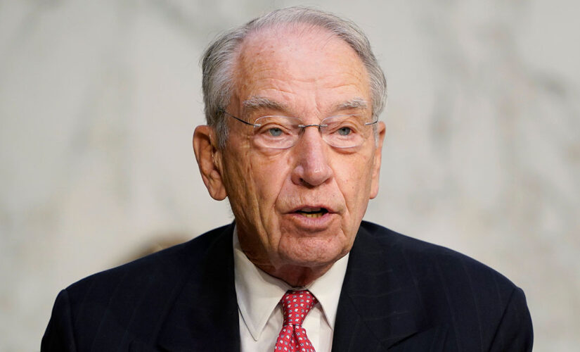 Sen. Chuck Grassley, Iowa Republican, to seek 8th term