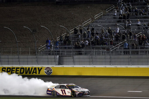 Denny Hamlin holds off Chase Elliott for NASCAR Cup Series playoff win at Las Vegas