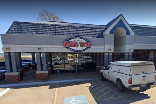 Texas bar tosses couple for violating COVID-19 mask policy: ‘No masks allowed’