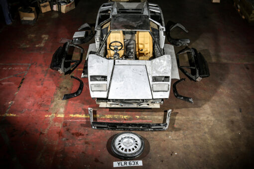 Lamborghini Countach left disassembled for 13 years worth $250,000