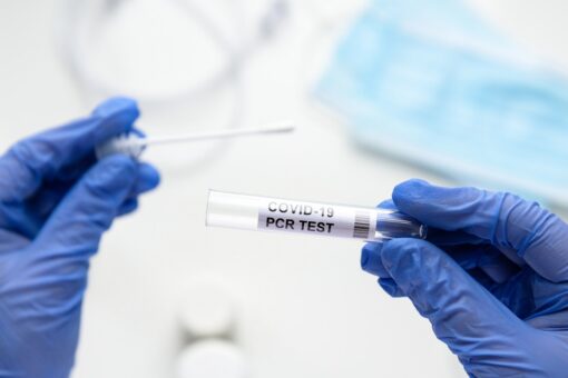 US logs over 240K weekly COVID-19 cases among kids, near-pandemic record