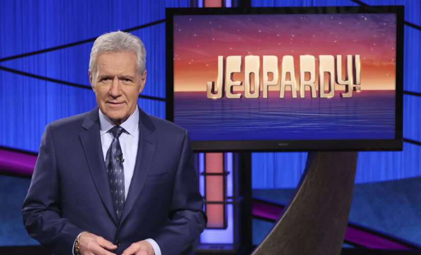 Alex Trebek family’s sweet tribute on Mike Richards’ first ‘Jeopardy!’ episode: ‘We dedicated the stage’