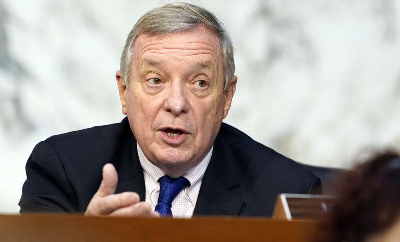 Dick Durbin experiences Chicago gun violence first-hand; Lightfoot urged to declare ‘public safety emergency