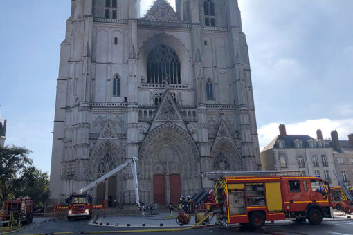 French report: 330,000 children victims of church sex abuse