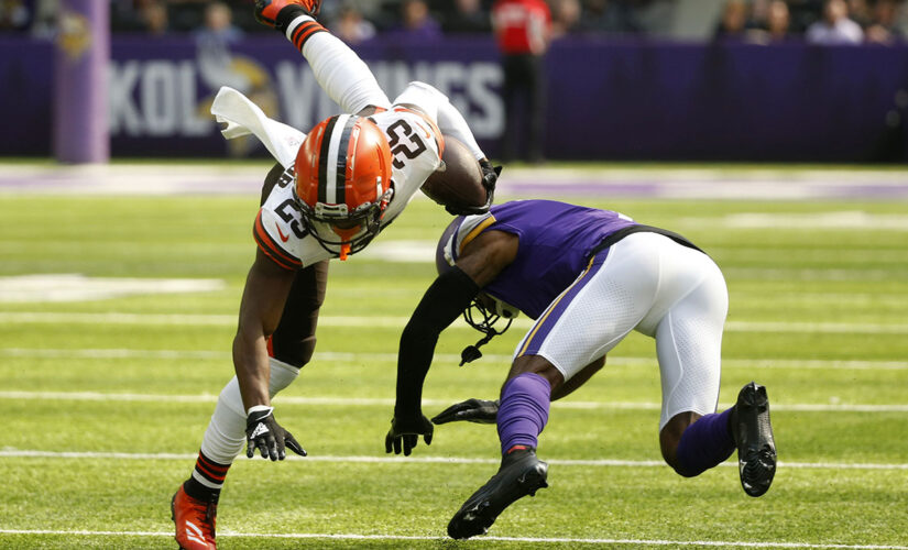 In Stefanski’s return, Browns defense dominates Vikings 14-7