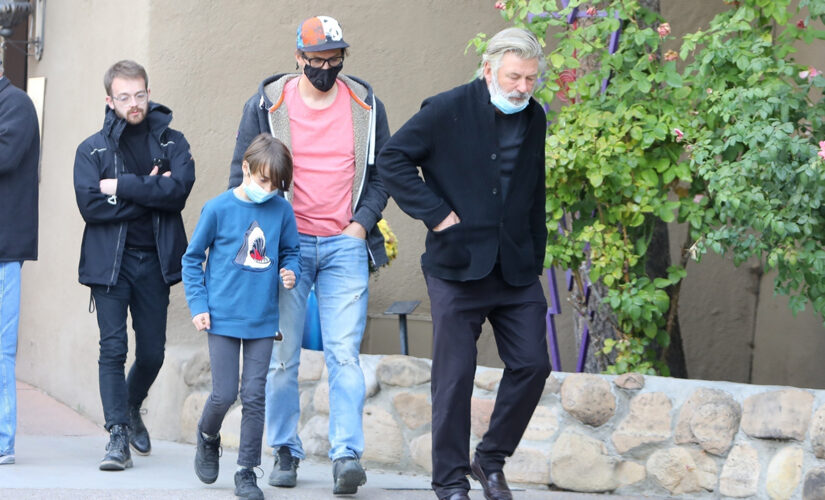 Alec Baldwin has emotional meeting with Halyna Hutchins’ husband, son following accidental shooting