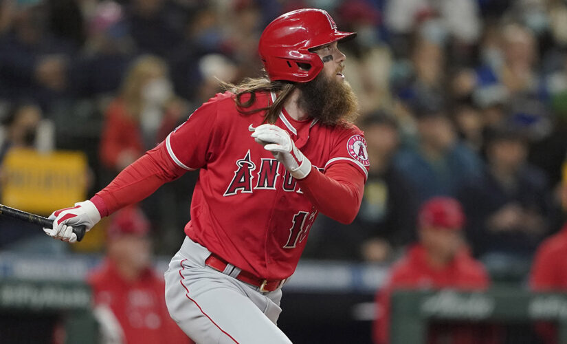 Angels deliver blow to Mariners’ playoff hopes with 2-1 win