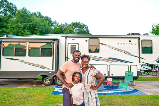 Mom moves family into an RV to help pay debt, travel full time: ‘Life is too short’