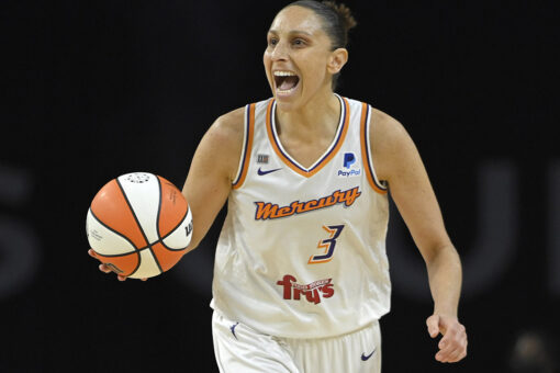 Record night for Taurasi, Mercury in Game 2 rout over Aces