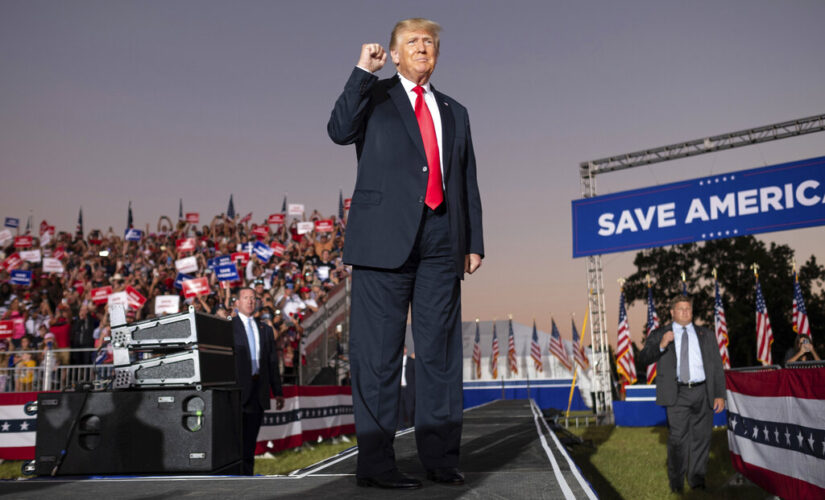 Trump rallies in Iowa as he eyes 2022 and 2024