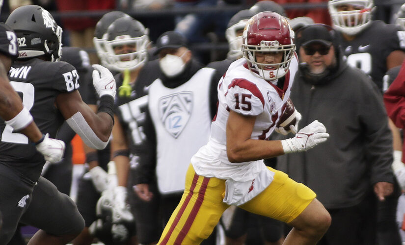 USC WR Drake London is rock-steady star on team in turmoil