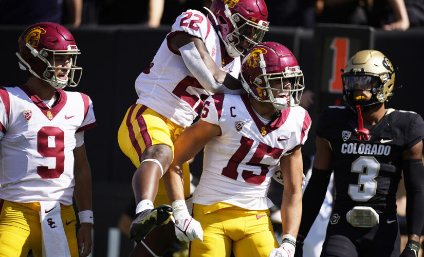 Southern Cal bounces back to beat Colorado Buffaloes 37-14