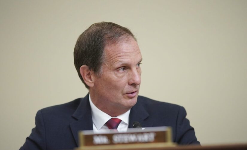 House Republican says ‘train wreck’ could be coming with vaccine deadline for federal employees